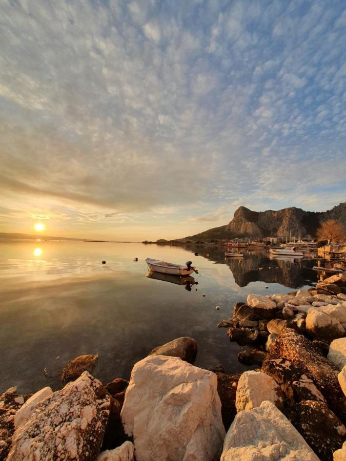 Old Town Apartment Omiš Εξωτερικό φωτογραφία