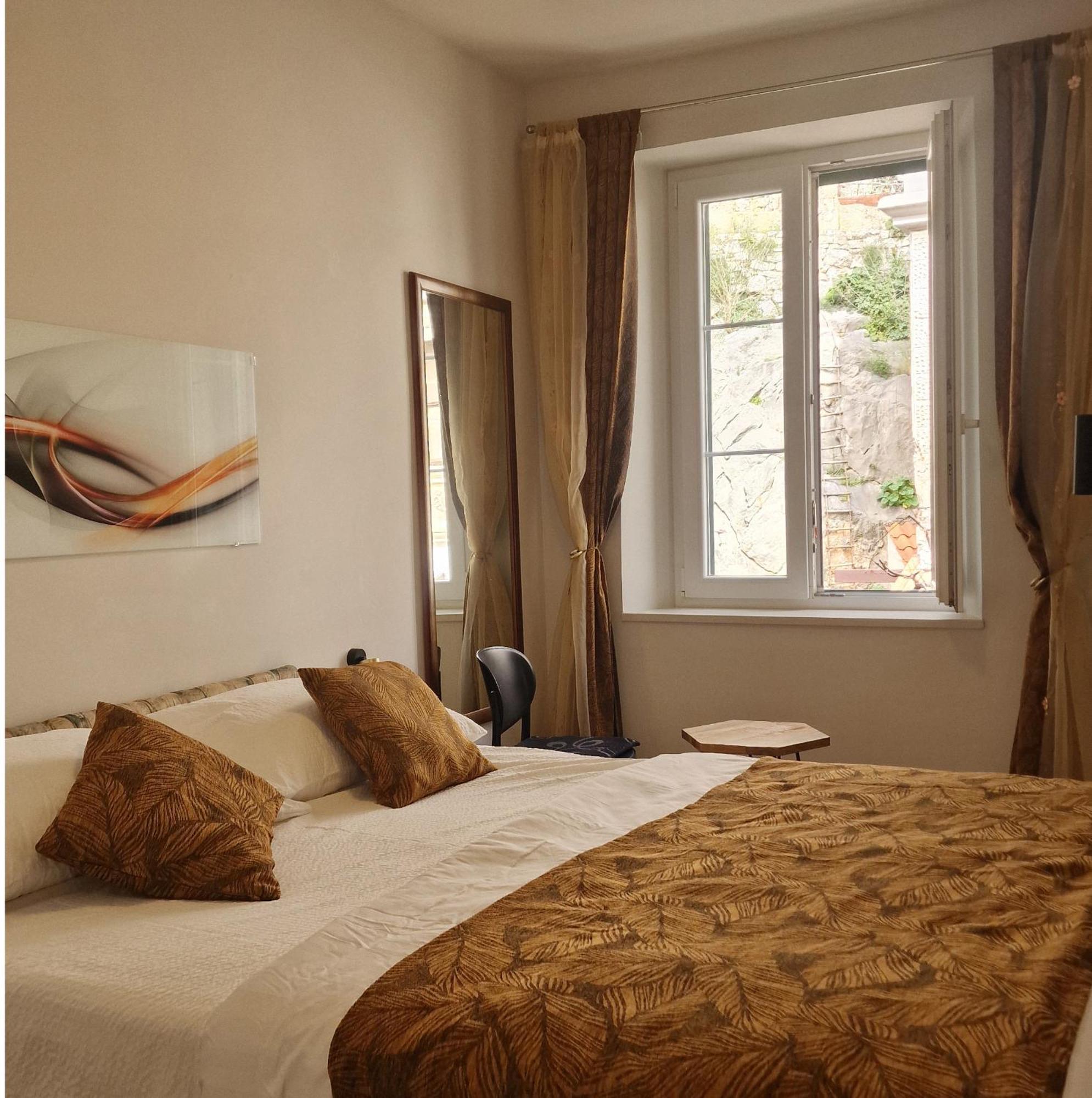 Old Town Apartment Omiš Εξωτερικό φωτογραφία